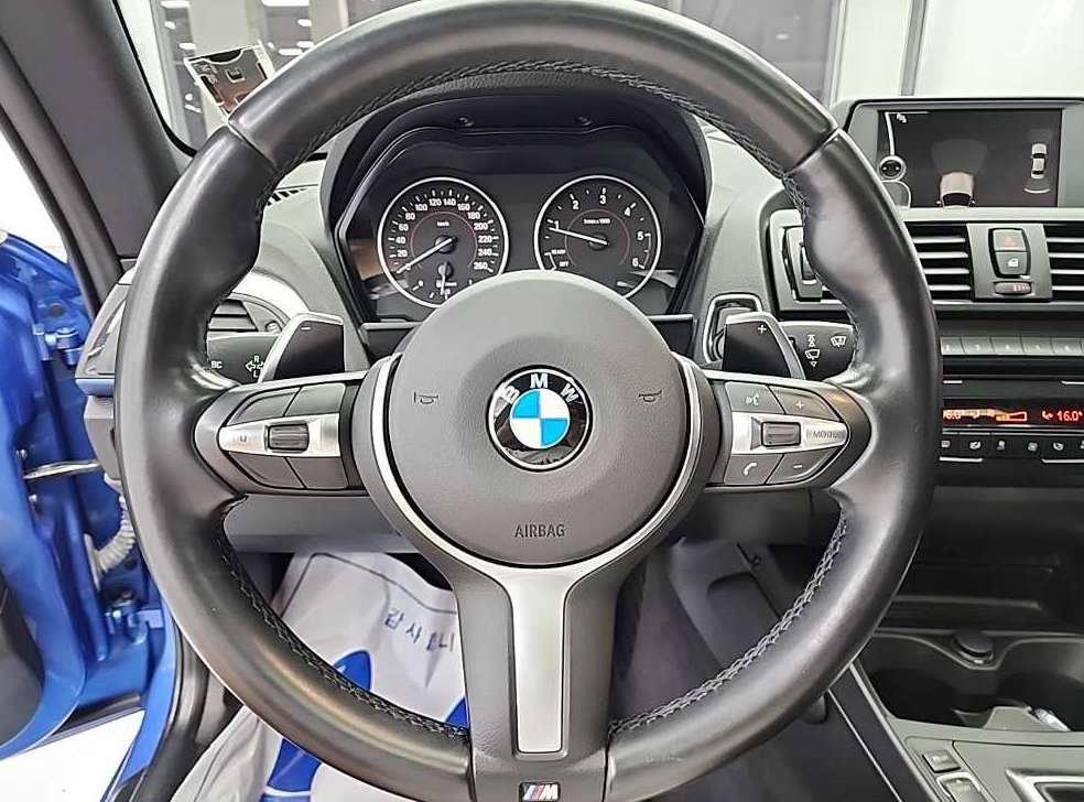 BMW 2시리즈 220d 쿠페 M 스포츠 사진 9