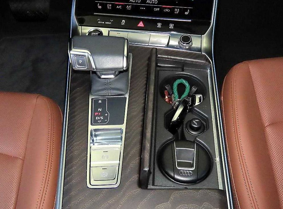 아우디 A6 45 TFSI 프리미엄 사진 12