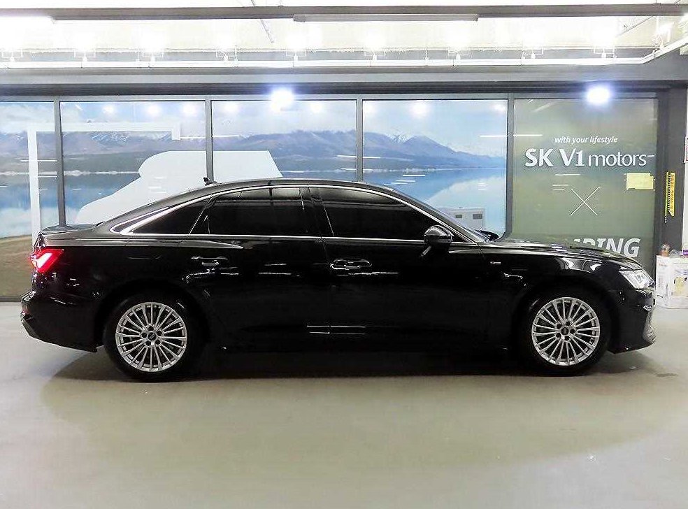 아우디 A6 45 TFSI 프리미엄 사진 3