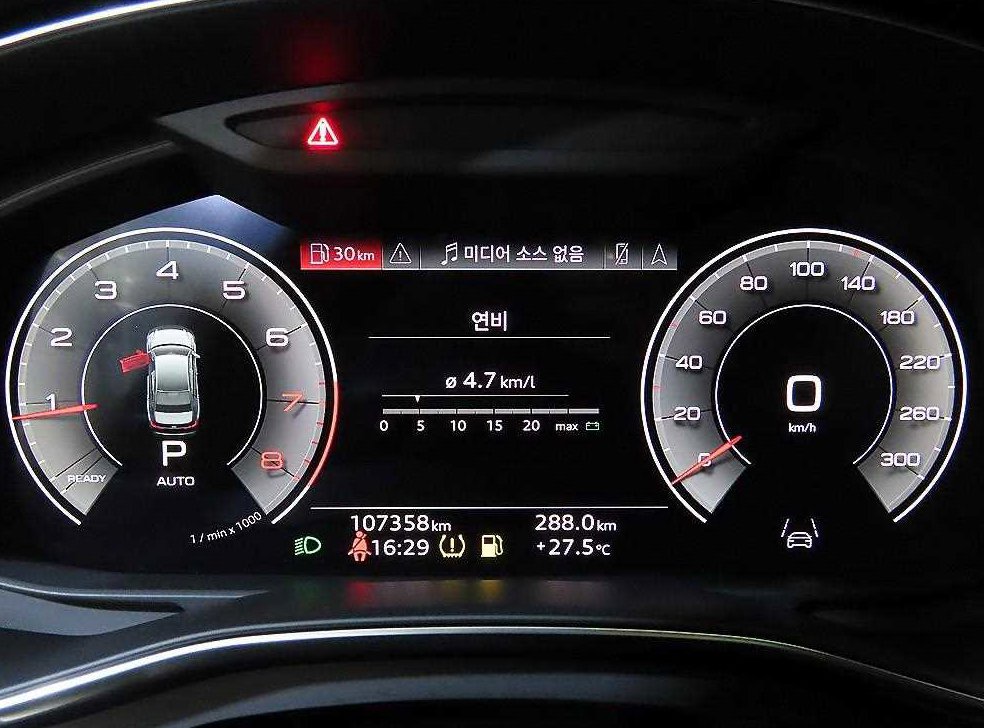 아우디 A6 45 TFSI 프리미엄 사진 9