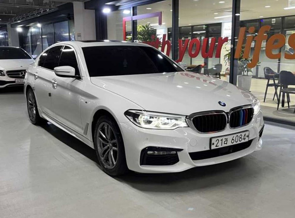 BMW 5시리즈 530i M 스포츠 플러스