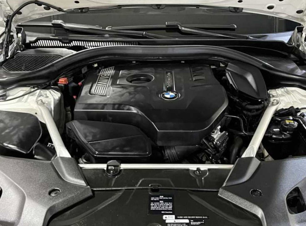 BMW 5시리즈 530i M 스포츠 플러스 사진 20