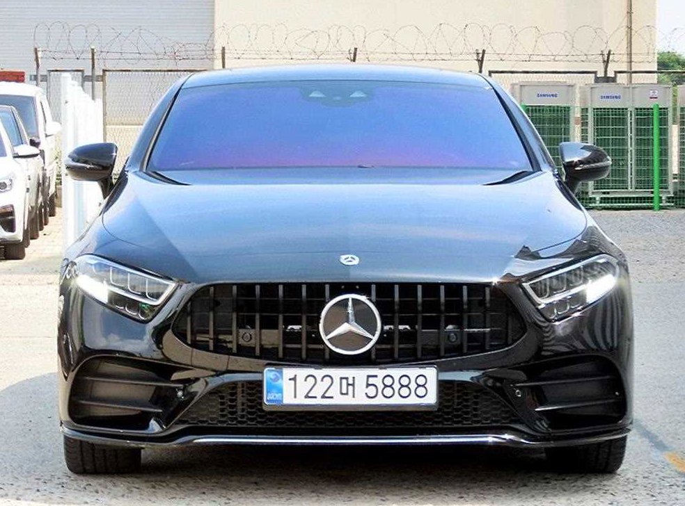 벤츠 CLS 클래스 CLS 300d AMG Line 사진 2