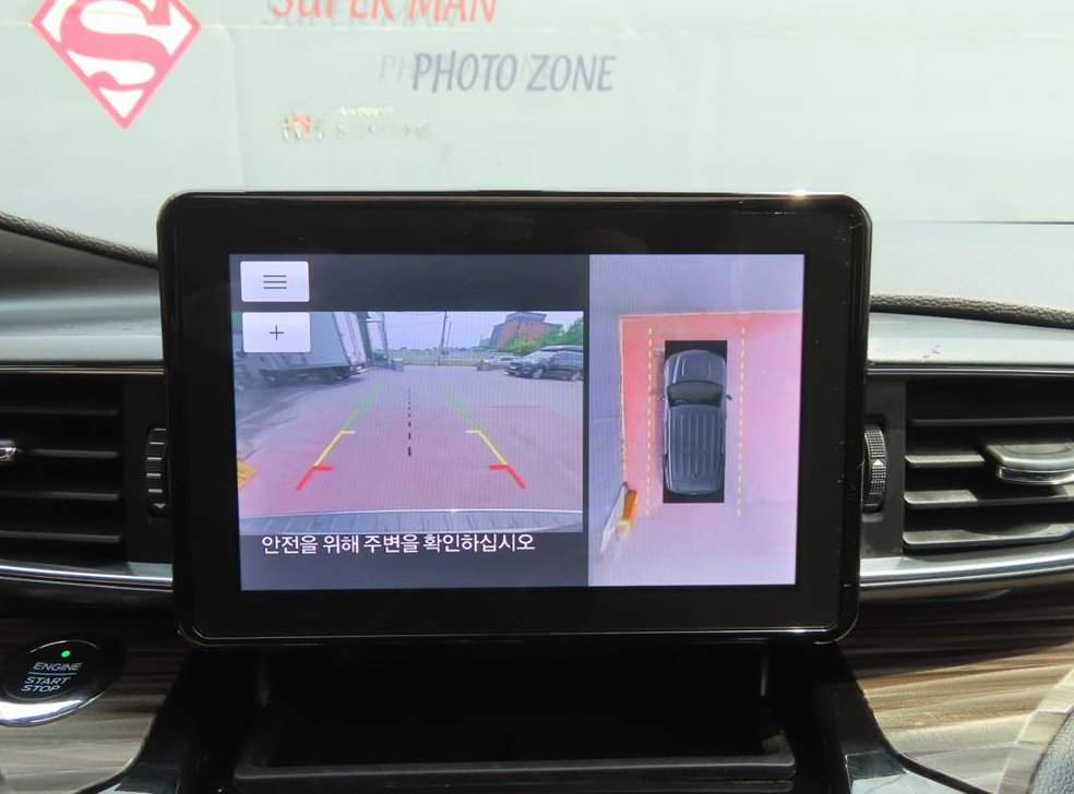 포드 익스플로러 2.3 AWD 리미티드 사진 18