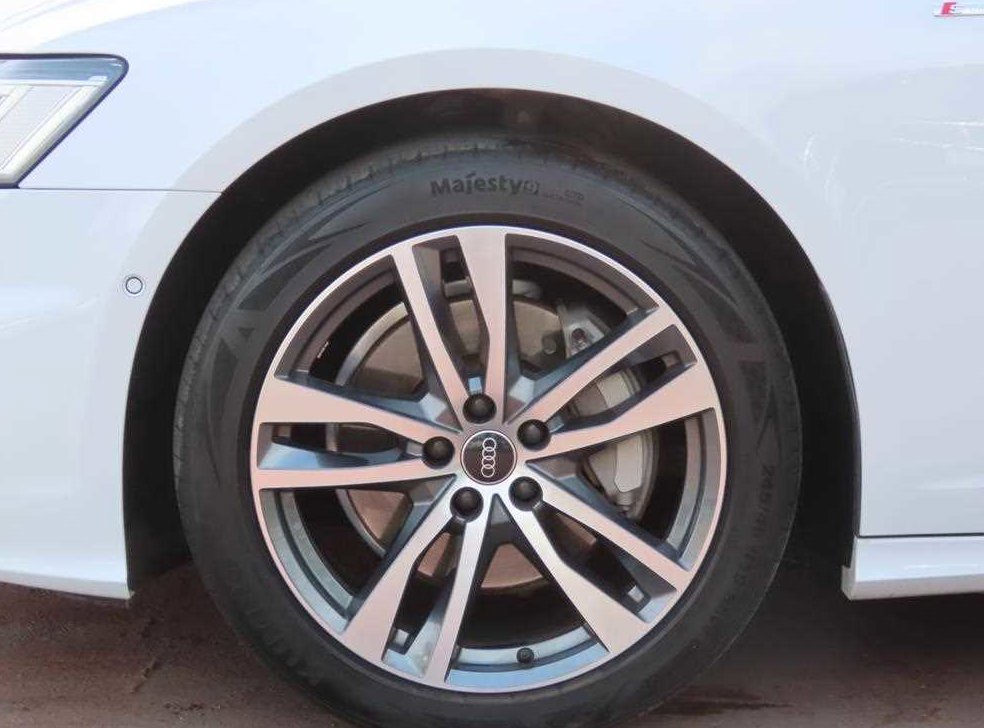 아우디 A6 45 TFSI 콰트로 프리미엄 사진 20