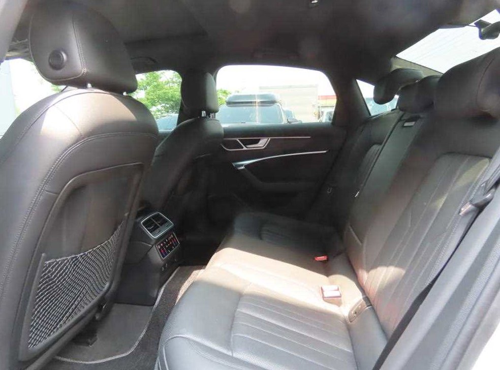 아우디 A6 45 TFSI 콰트로 프리미엄 사진 6