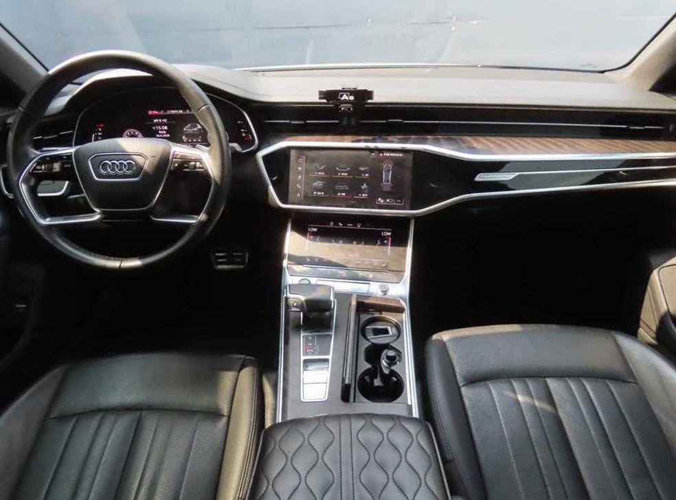 아우디 A6 45 TFSI 콰트로 프리미엄 사진 8