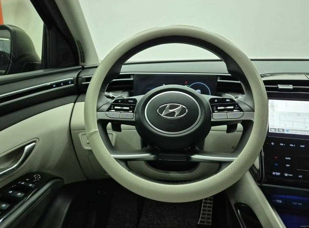 현대 투싼 2WD 인스퍼레이션 사진 9