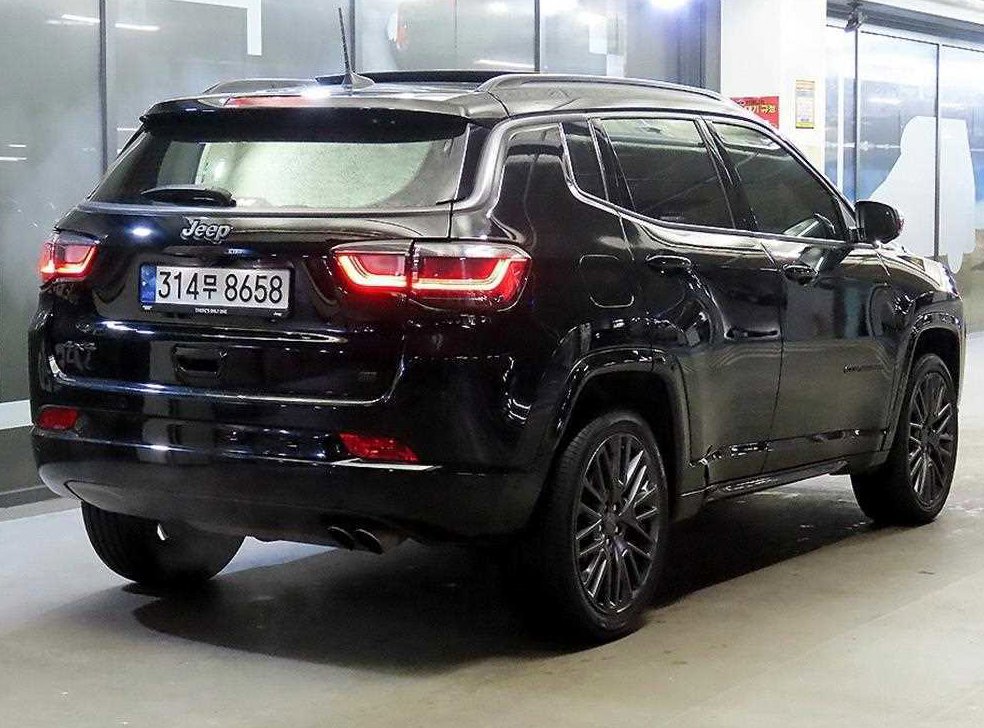 지프 컴패스 2.4 AWD S 사진 4