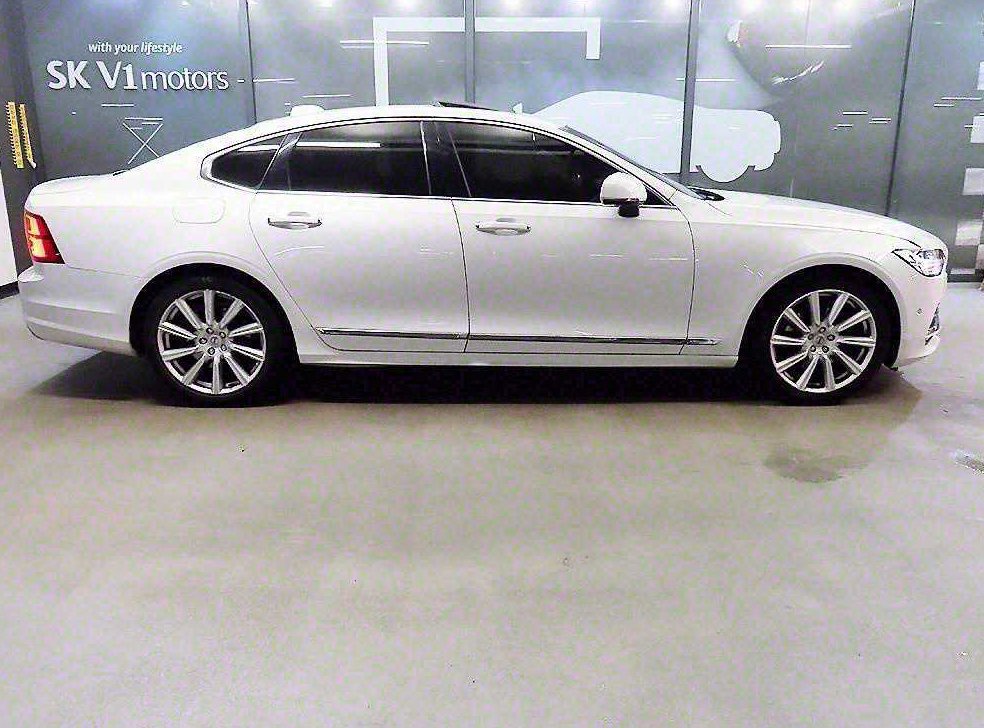 볼보 S90 T5 인스크립션 사진 3
