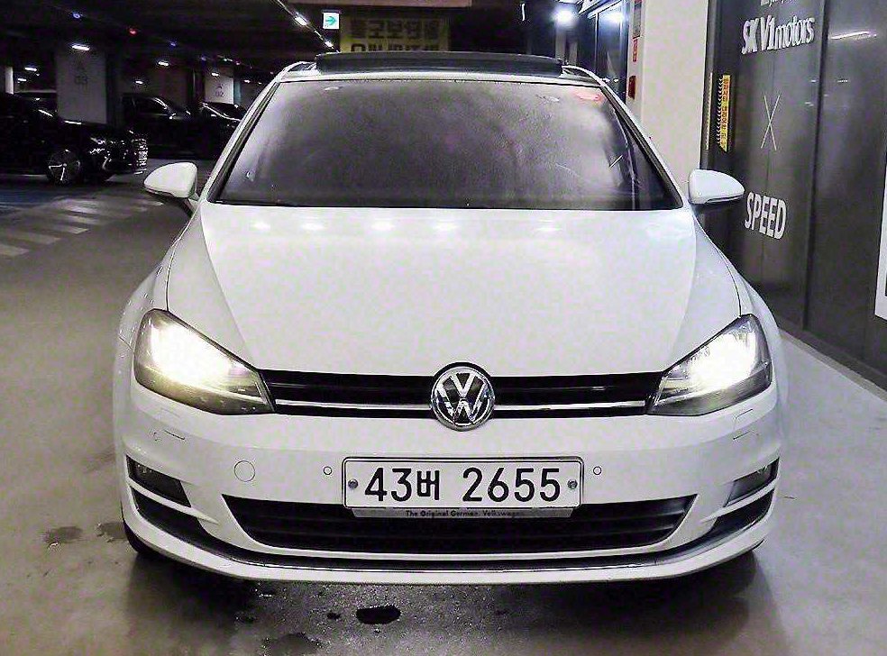 폭스바겐 골프 2.0 TDI 프리미엄 사진 2