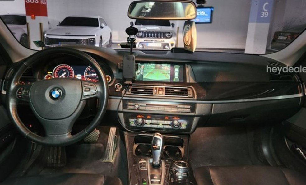 BMW 5시리즈 520d 사진 5