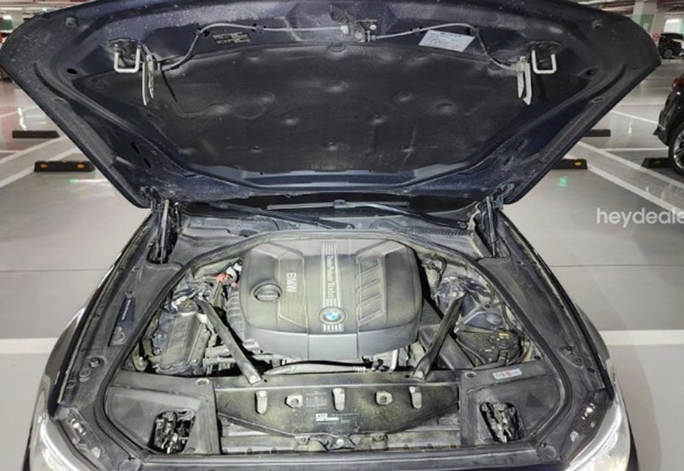BMW 5시리즈 520d 사진 6