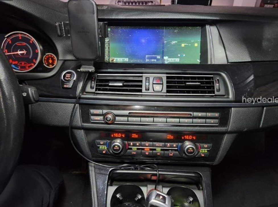 BMW 5시리즈 520d 사진 8