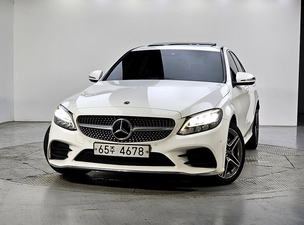 벤츠 C 클래스 C220 d 4MATIC AMG Line 사진 2