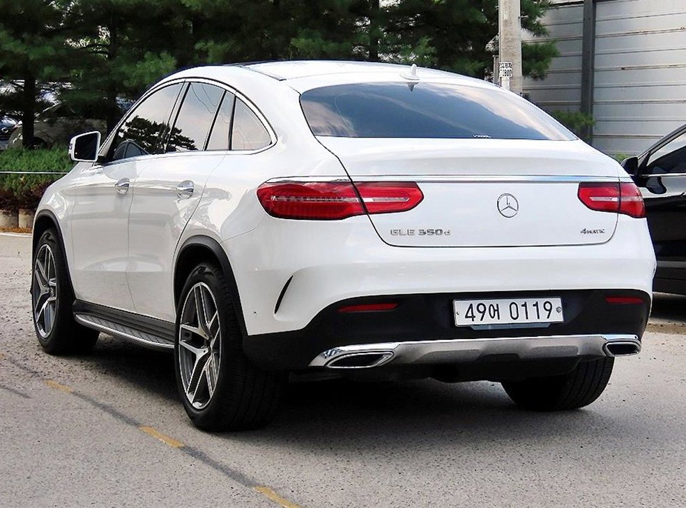 벤츠 GLE 클래스 GLE 350 d 4MATIC 쿠페 사진 3