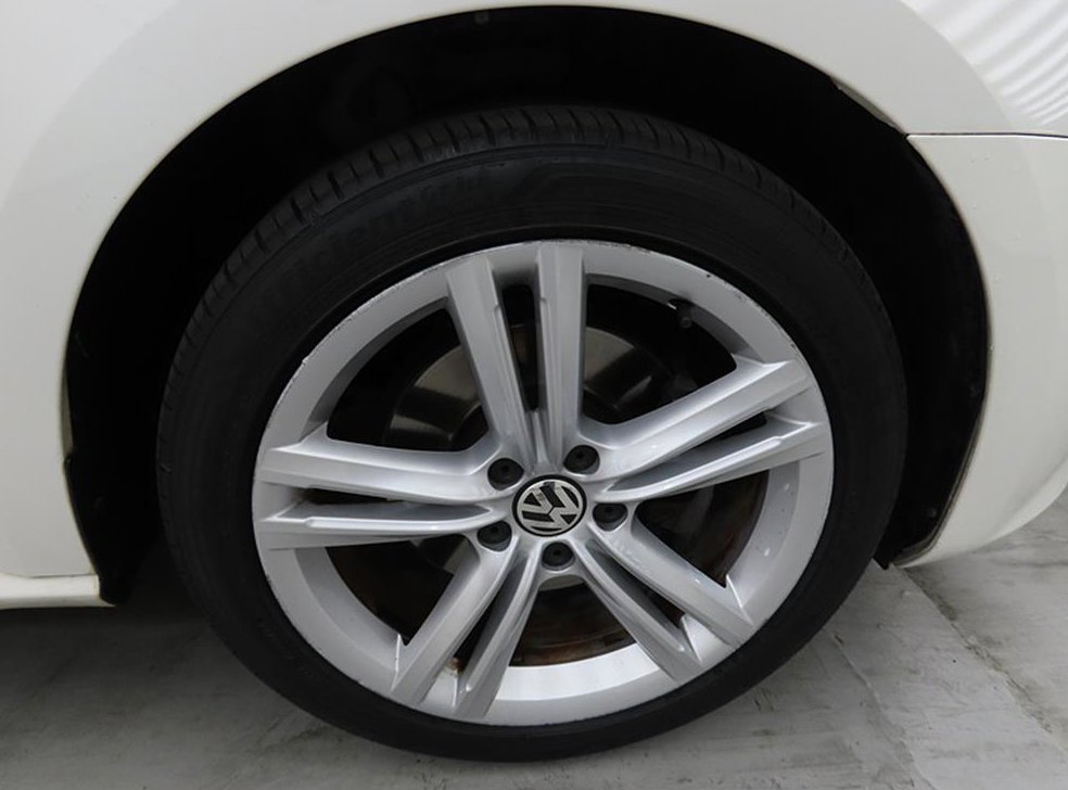 폭스바겐 파사트 2.0 TDI 사진 20