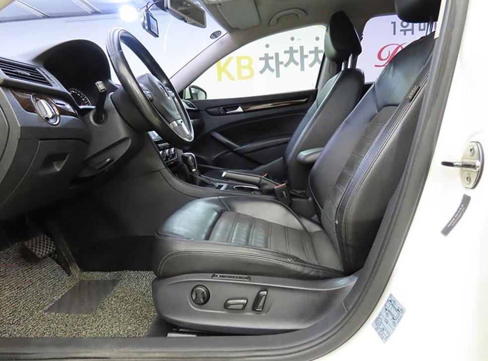 폭스바겐 파사트 2.0 TDI 사진 5