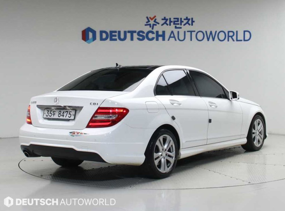 벤츠 C 클래스 C220 CDI 아방가르드 사진 2
