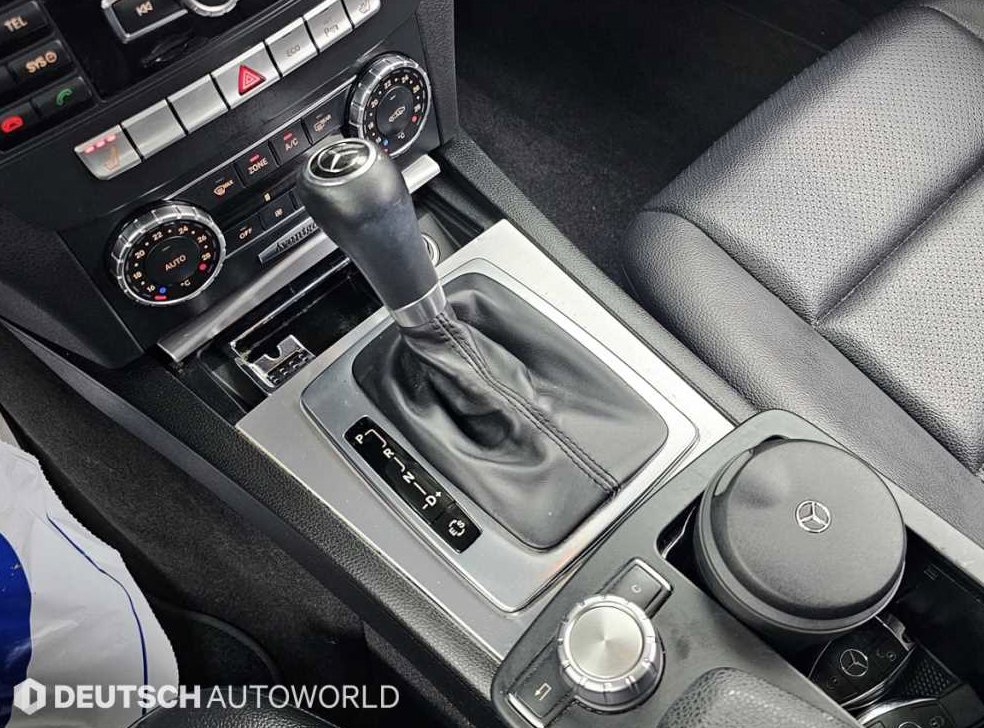 벤츠 C 클래스 C220 CDI 아방가르드 사진 9