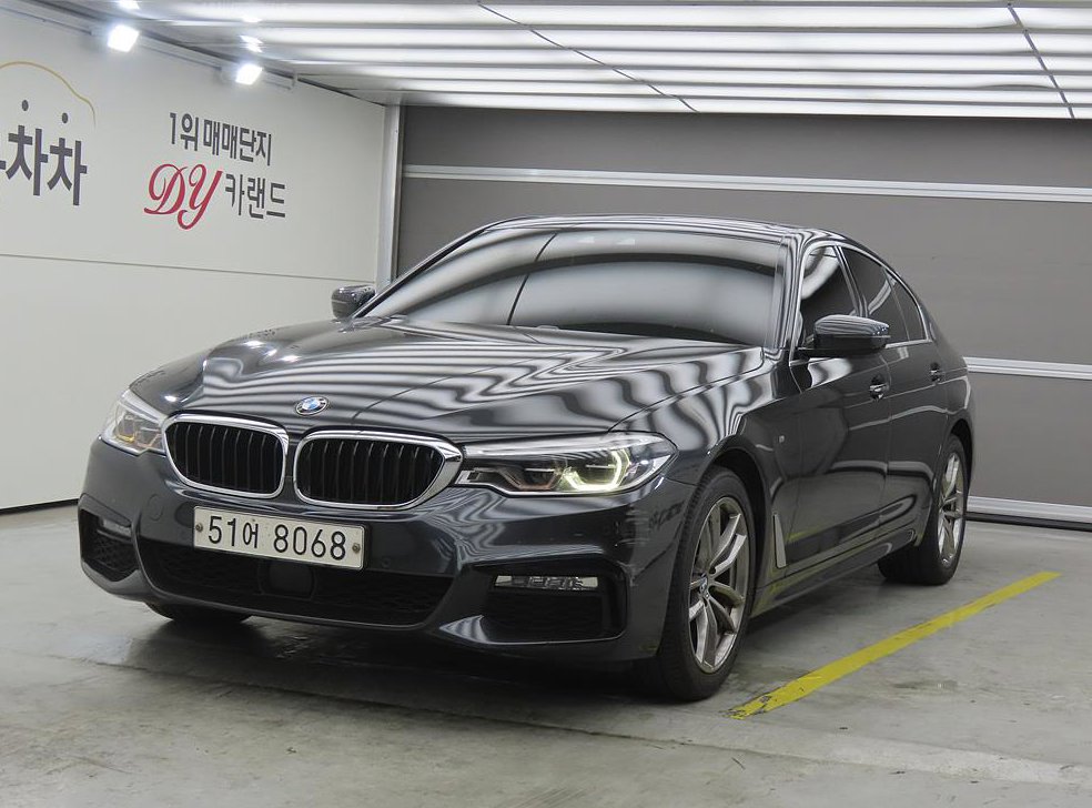 BMW 5시리즈 520d M 스포츠