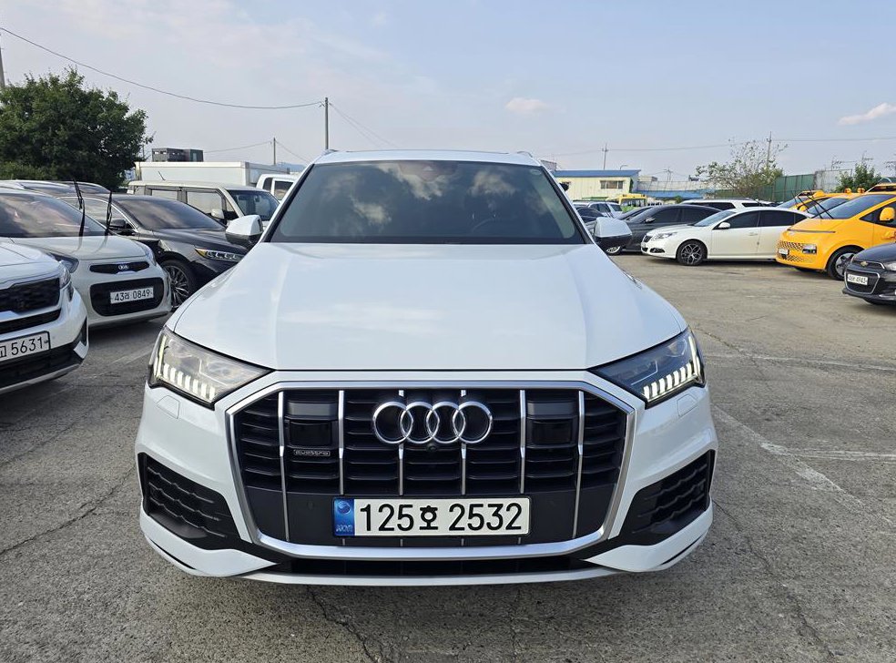 아우디 Q7 45 TDI 콰트로