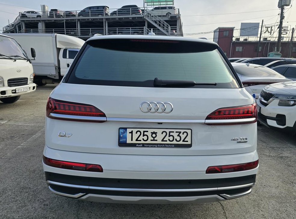 아우디 Q7 45 TDI 콰트로 사진 4