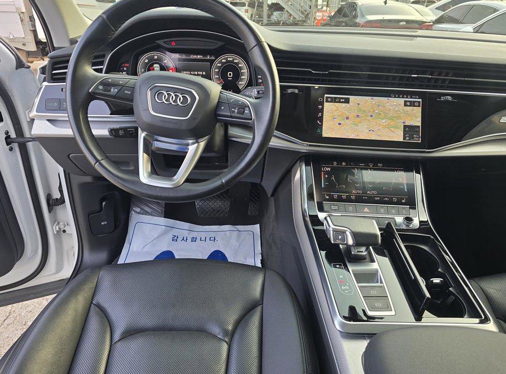아우디 Q7 45 TDI 콰트로 사진 8