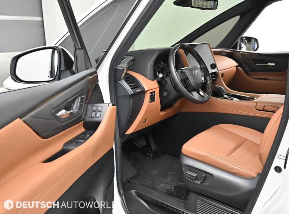 토요타 알파드 2.5 HEV AWD 사진 11
