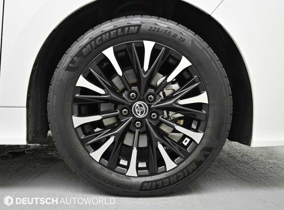 토요타 알파드 2.5 HEV AWD 사진 5
