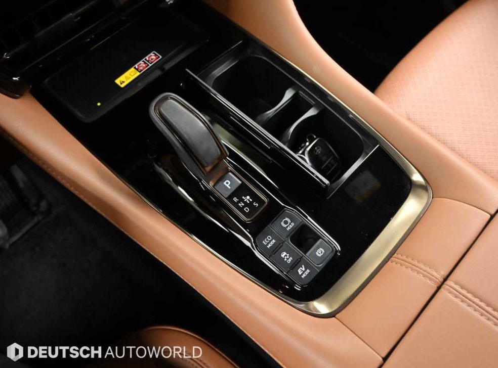 토요타 알파드 2.5 HEV AWD 사진 9