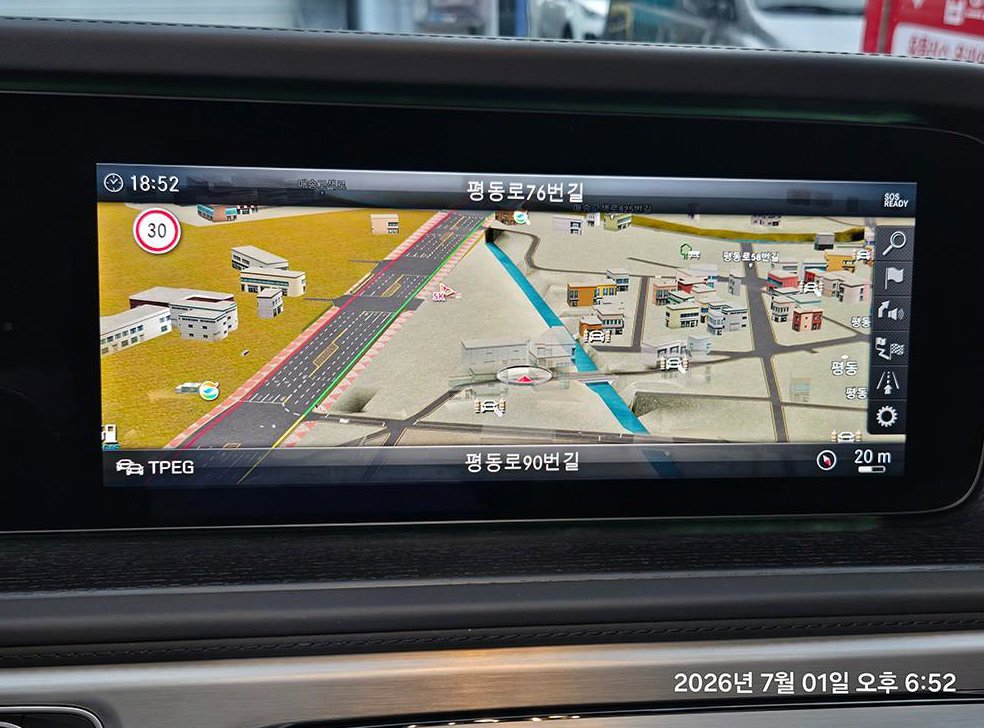 벤츠 G 클래스(G 바겐) AMG G63 사진 10
