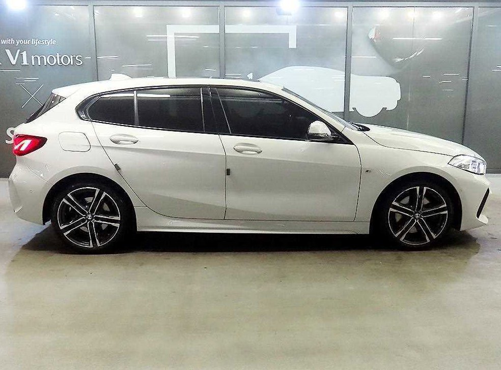 BMW 1시리즈 120i M 스포츠 사진 3