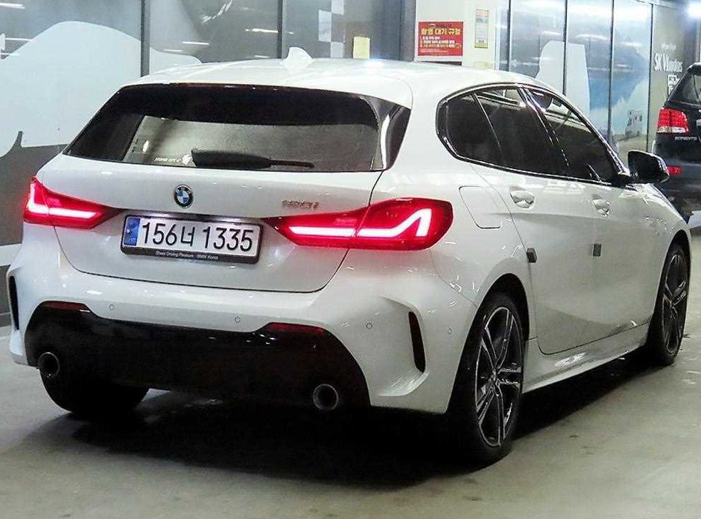 BMW 1시리즈 120i M 스포츠 사진 4
