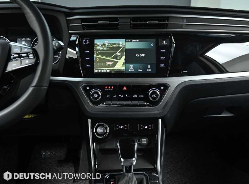 KG모빌리티(쌍용)  코란도 2WD 가솔린 1.5 C7 사진 14