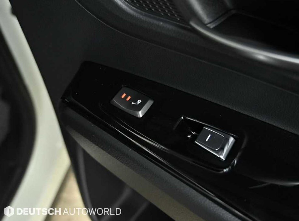 KG모빌리티(쌍용)  코란도 2WD 가솔린 1.5 C7 사진 16