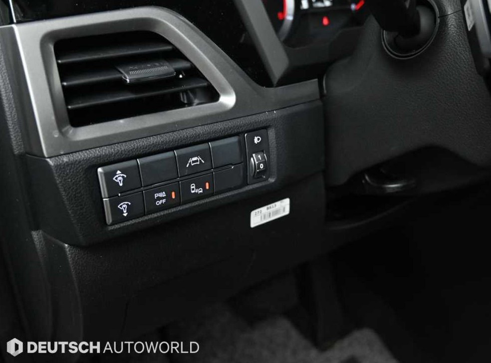 KG모빌리티(쌍용)  코란도 2WD 가솔린 1.5 C7 사진 17