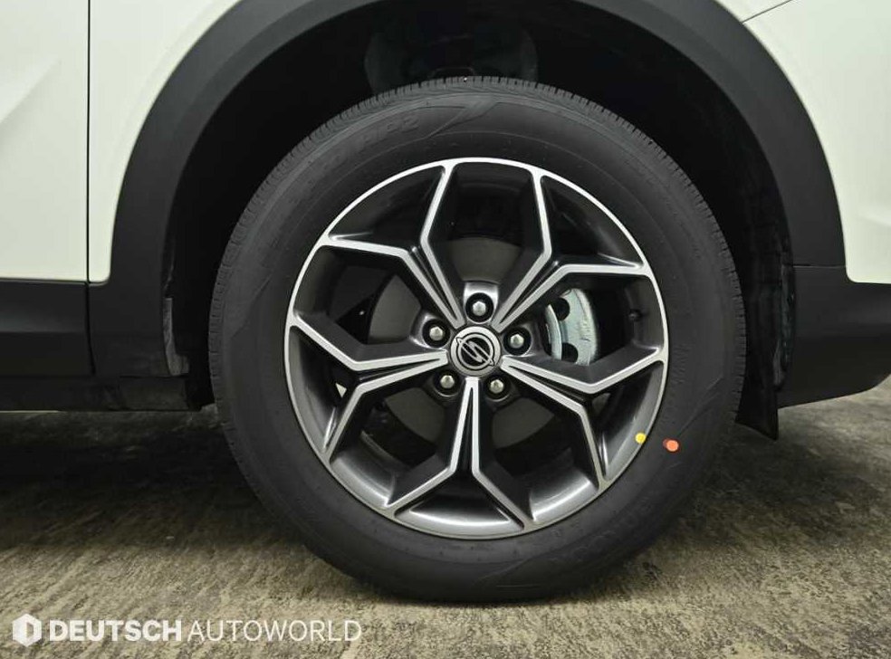 KG모빌리티(쌍용)  코란도 2WD 가솔린 1.5 C7 사진 5