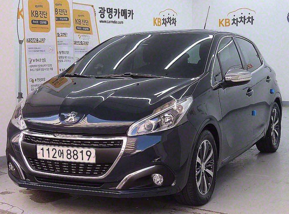 푸조 208 1.6 5도어 사진 2
