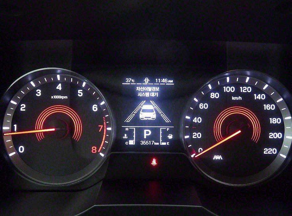 KG모빌리티(쌍용)  코란도 2WD 가솔린 1.5 C5 플러스 사진 13