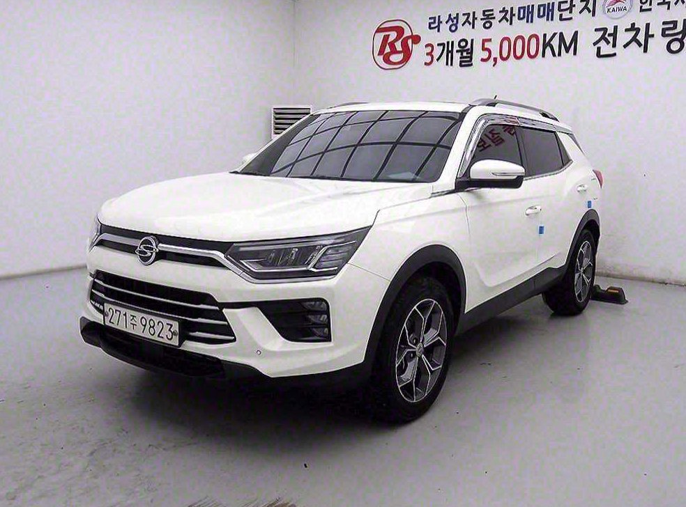 KG모빌리티(쌍용)  코란도 2WD 가솔린 1.5 C5 플러스 사진 2
