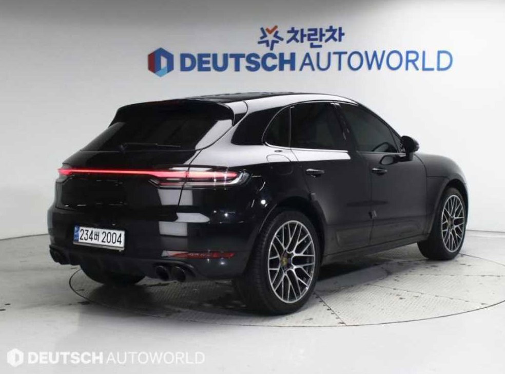 포르쉐 마칸 가솔린 2.9 GTS 사진 2