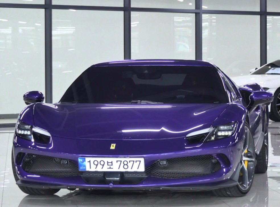 페라리 296 3.0 V6 PHEV