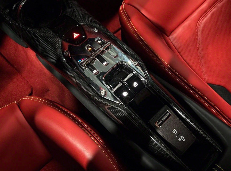 페라리 296 3.0 V6 PHEV 사진 11