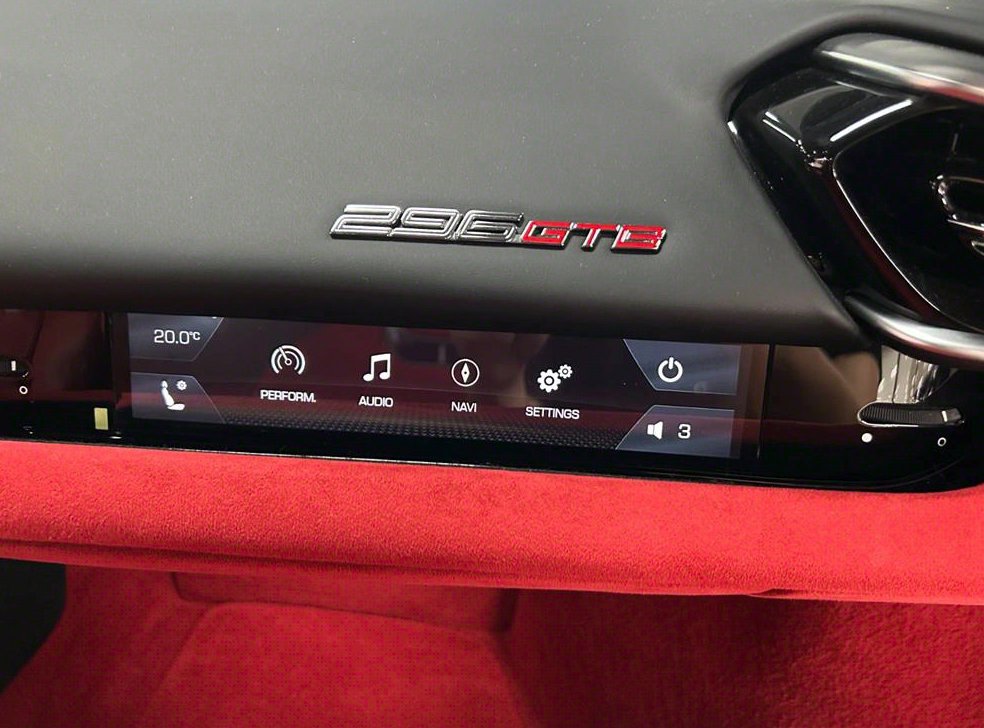 페라리 296 3.0 V6 PHEV 사진 12