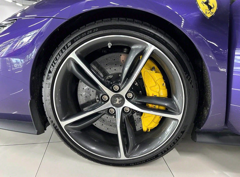 페라리 296 3.0 V6 PHEV 사진 14