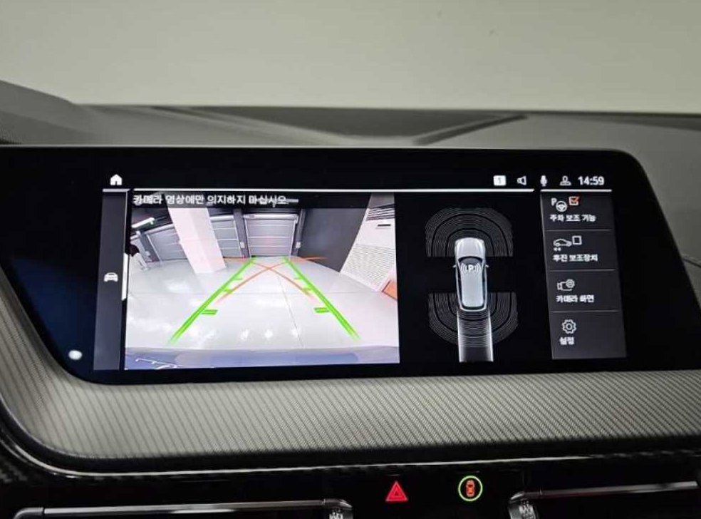 BMW 1시리즈 M135i xDrive 사진 10