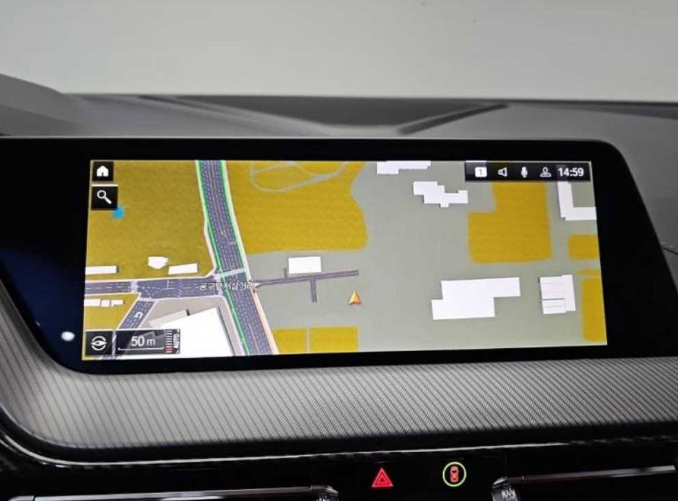 BMW 1시리즈 M135i xDrive 사진 9