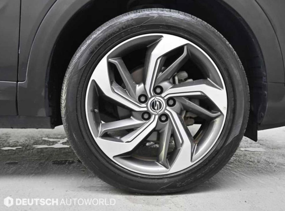 KG모빌리티(쌍용)  코란도 2WD 가솔린 1.5 C5 플러스 사진 20