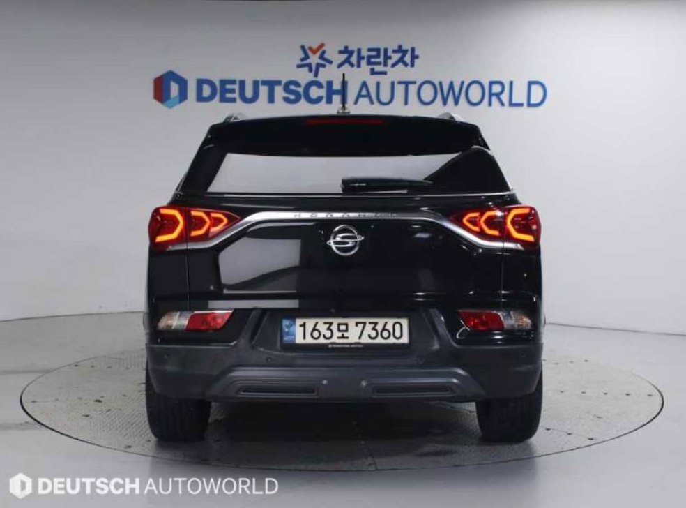 KG모빌리티(쌍용)  코란도 2WD 가솔린 1.5 C5 플러스 사진 4